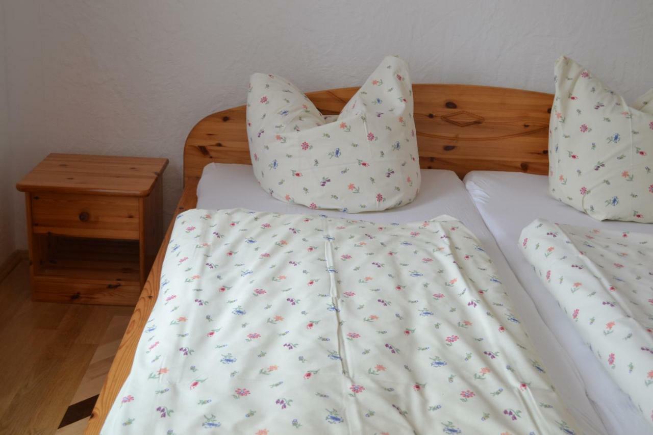 Pension - Hierzer Herborn  Bagian luar foto